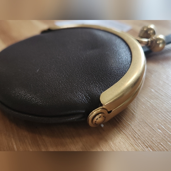 Coach Circle Kisslock Pouch - Picture 6 of 9